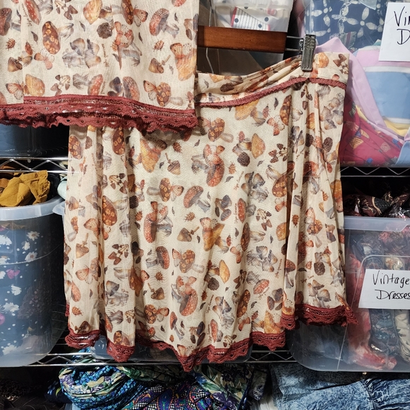 Mushroom print tank and skirt set with lace detail - Picture 12 of 12